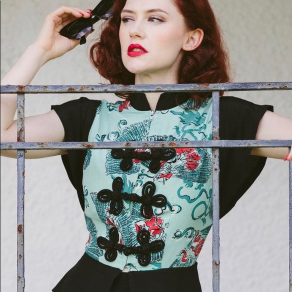 Trashy Diva of New Orleans  Absinthe Fans blouse